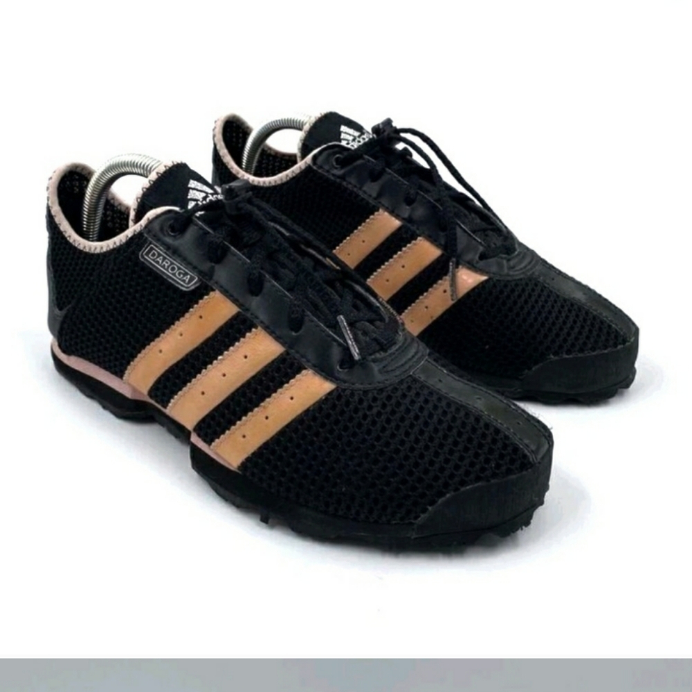 Adidas Daroga trail athletic shoes